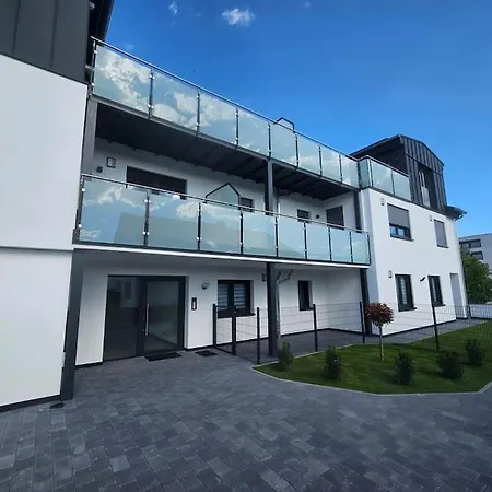 Apartment Erdgeschoss In Tbb *